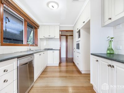 39 Sherwood Crescent, Dandenong North