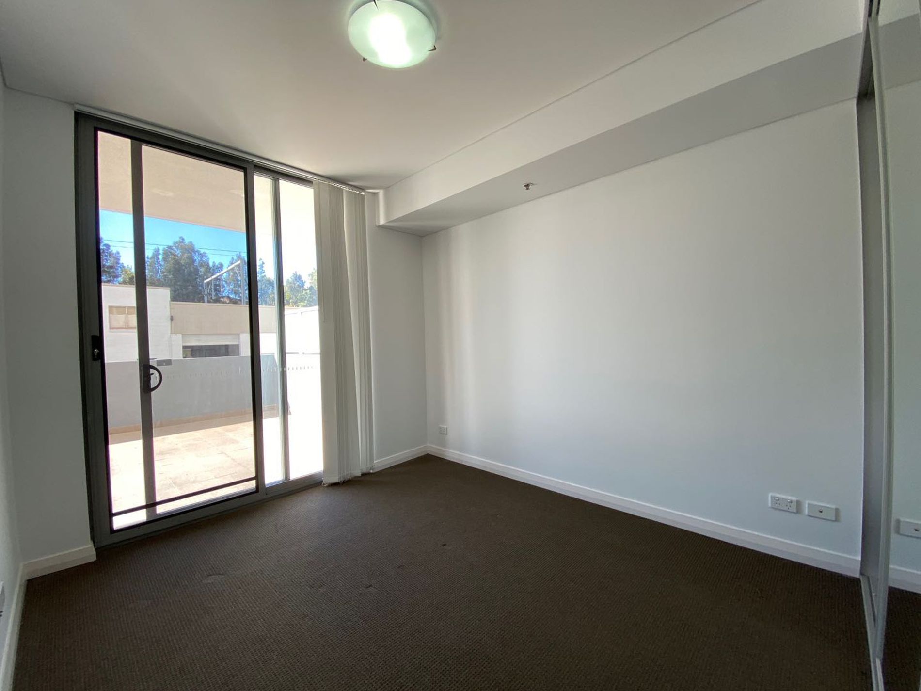 3004 / 15 CHARLES STREET, Canterbury