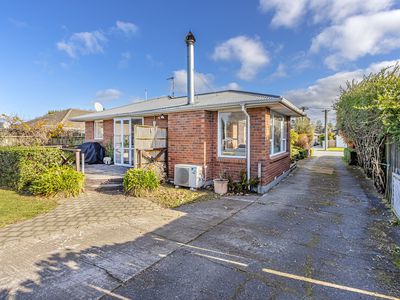 38 Greenhaven Drive, Burwood