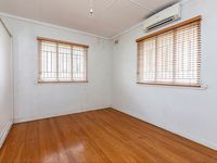 11 Koolatah Street, Carina
