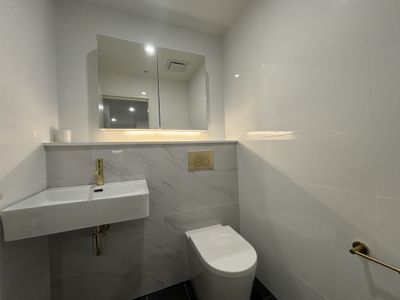 D6061 / 7 Bennelong Parkway , Wentworth Point