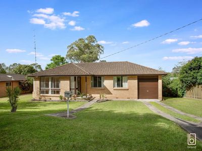 4 Clifford Avenue, Cooranbong
