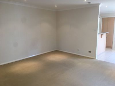 2 / 16 Seymour Drive, Flinders