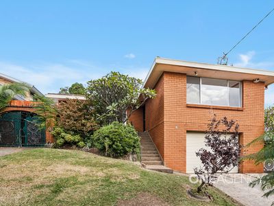 15 Reeves Way, Dapto