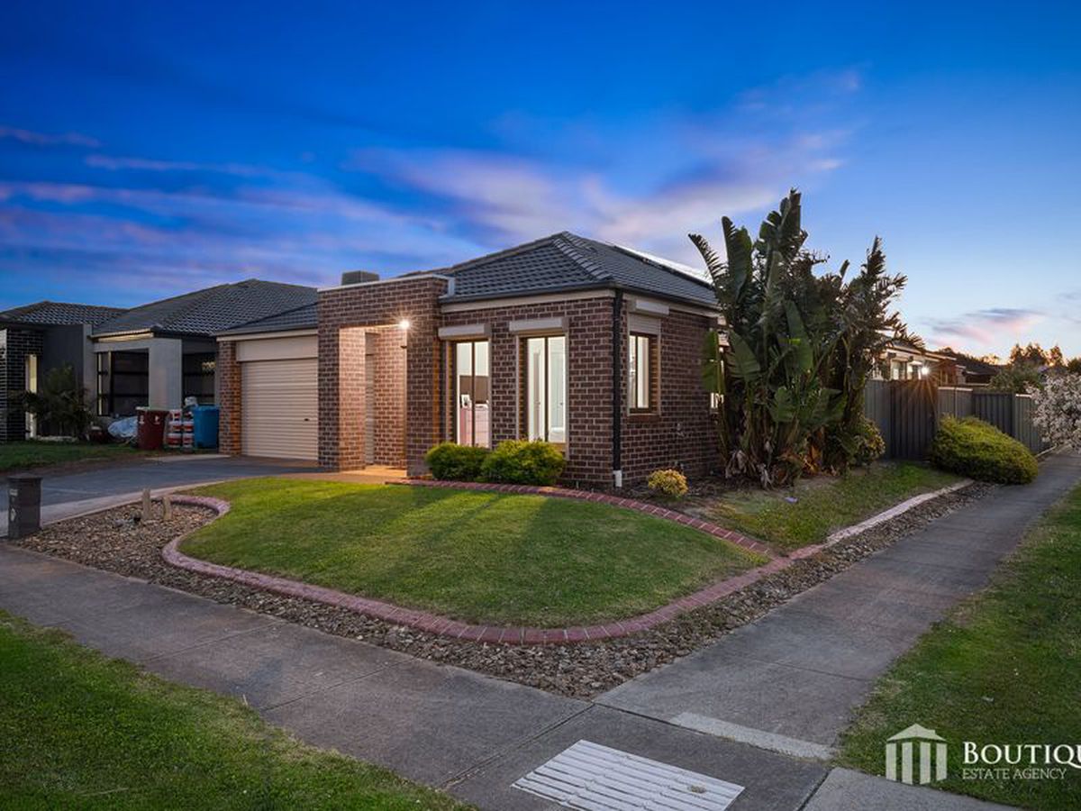 42 Kindred Avenue, Cranbourne North