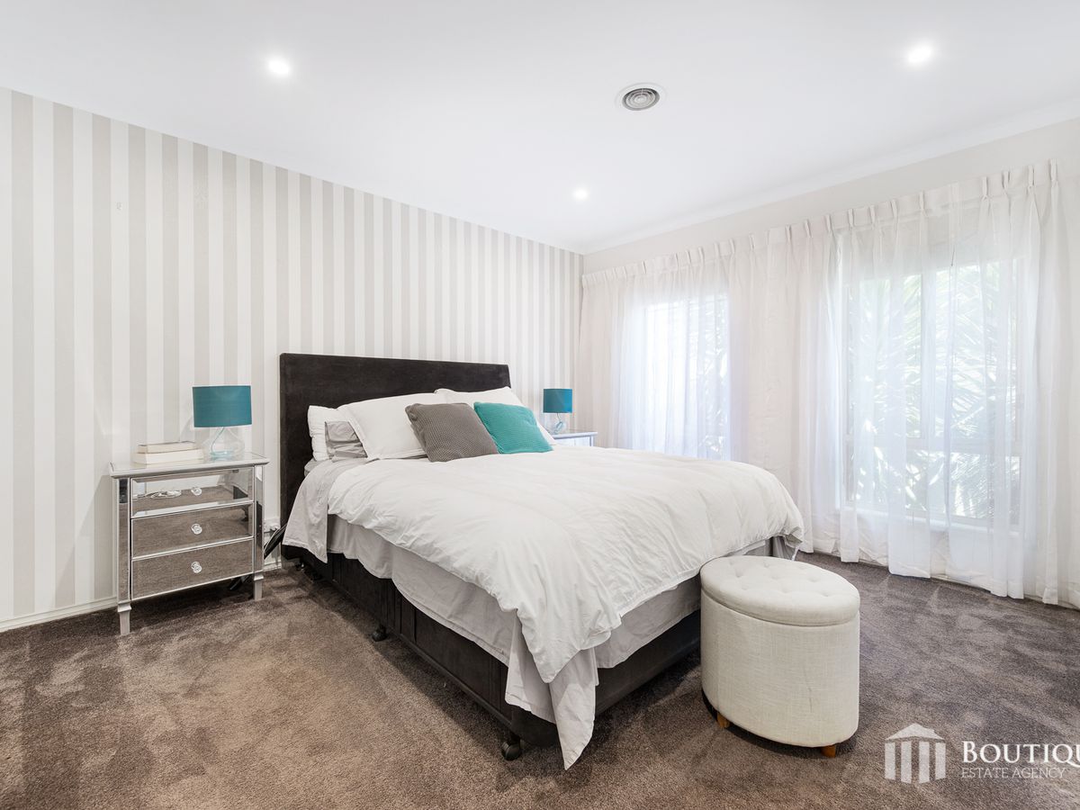 11 Cilento Crescent, Lynbrook