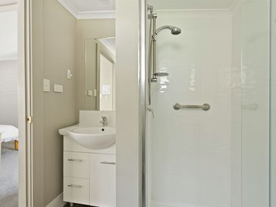 2 / 1 Camden Street, Ulladulla