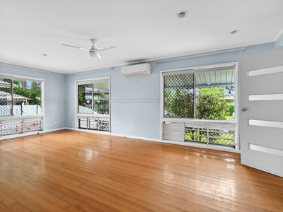 152 GREENSLOPES STREET, Edge Hill