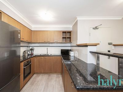 23 / 116 Mounts Bay Road, Perth