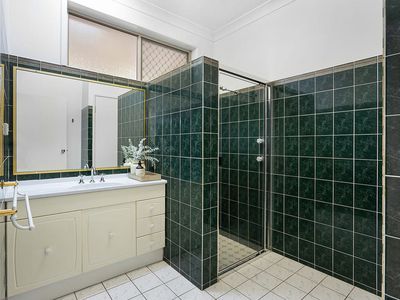 12 CARBEEN DRIVE, Taranganba