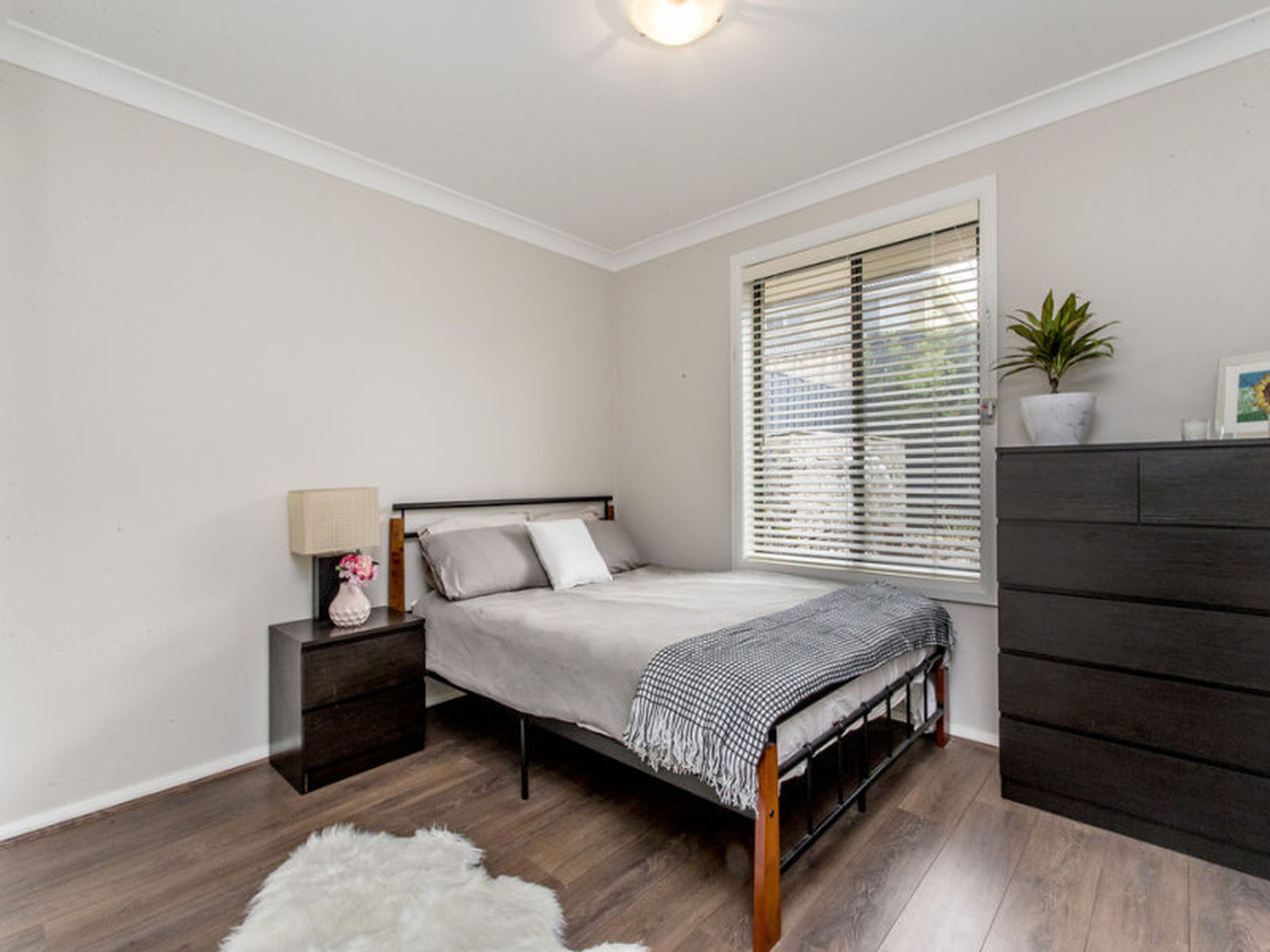57 Darug Avenue, GLENMORE PARK