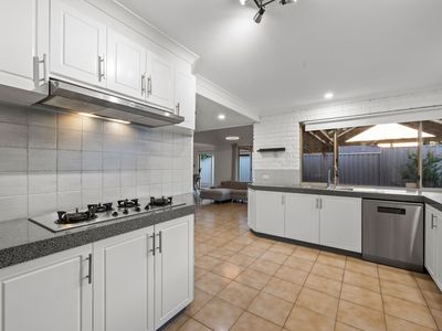 1 Paton Close, Winthrop