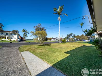 21 Riverside Drive, West Ballina
