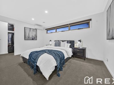 6 Lauradan Avenue, Berwick