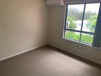 U29 / 11 oakmont ave , Oxley