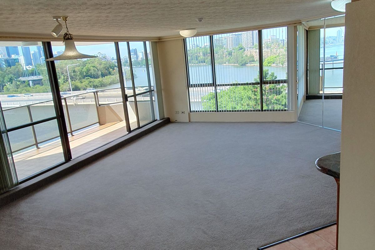 52 / 26 Lower River Terrace, South Brisbane