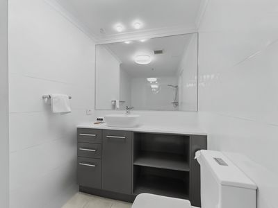 70 / 29-39 Woodroffe Ave, Main Beach