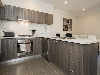 77 / 61 Elvire Street, Viveash