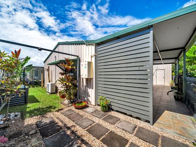12 TAYLOR STREET, Kurrimine Beach