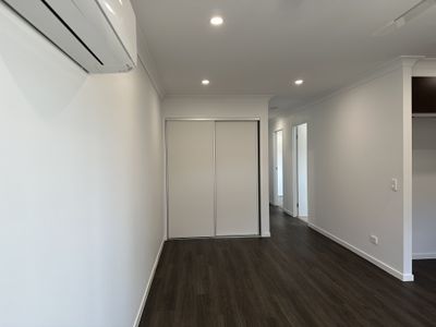 1 / 2 Ryan Road, Redbank Plains