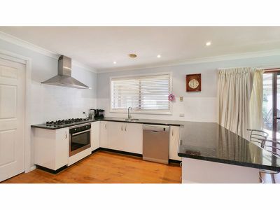 13 Eden Park Avenue, Dubbo