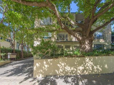 14 / 2 Holt St, Double Bay