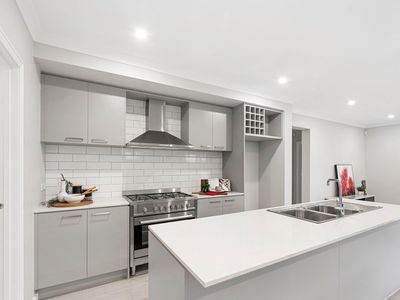 16 Maroon Street, Tarneit