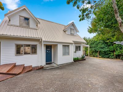 8a Aplin Place, Birkdale