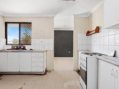 22 Phoenix Place, South Kalgoorlie