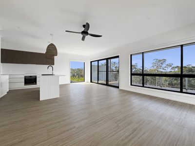 24A Jacaranda Place, Mirador
