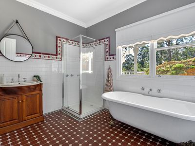 36 Mabel Crescent, Mount Macedon