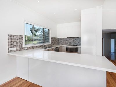 11 Fairways Drive, Shell Cove