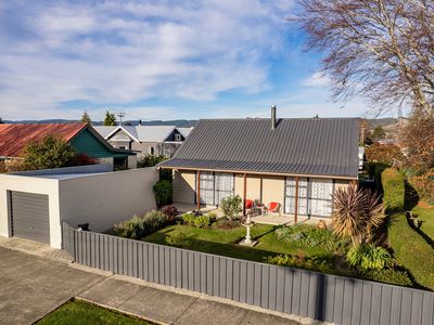 49 Elderlee Street, Milton