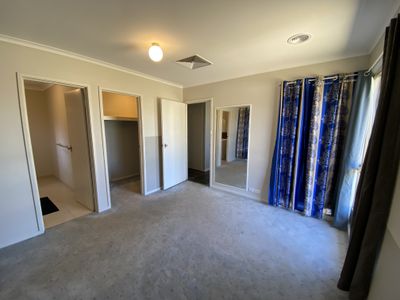 36 Spring Drive, Hoppers Crossing