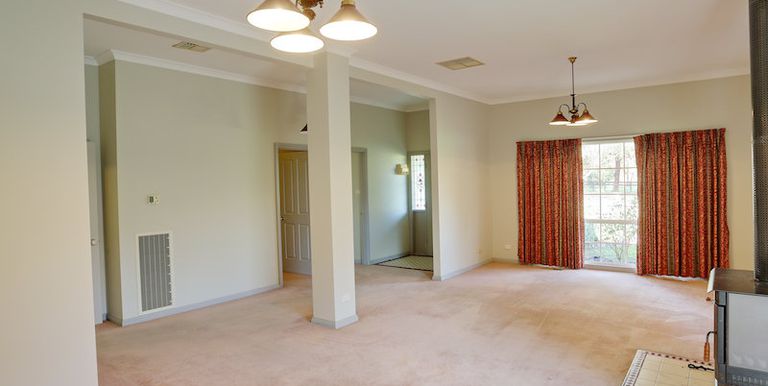 37 Saxon Street , Euroa