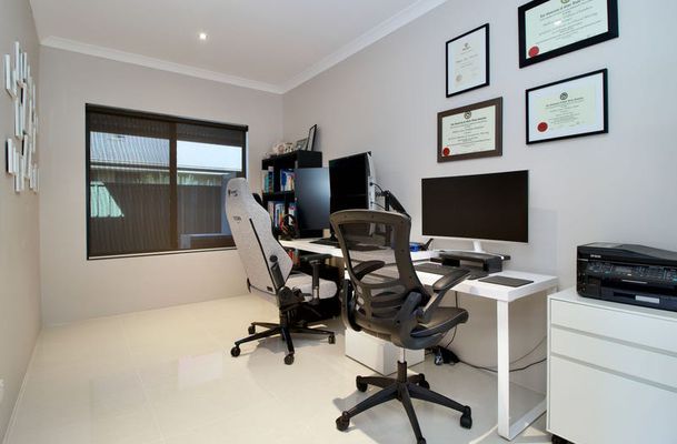 15 Baystone Road , Baldivis