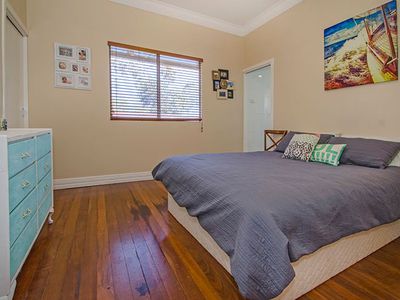 100A Campbell Street, Lamington