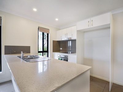 44 Transfield Avenue, Cameron Park