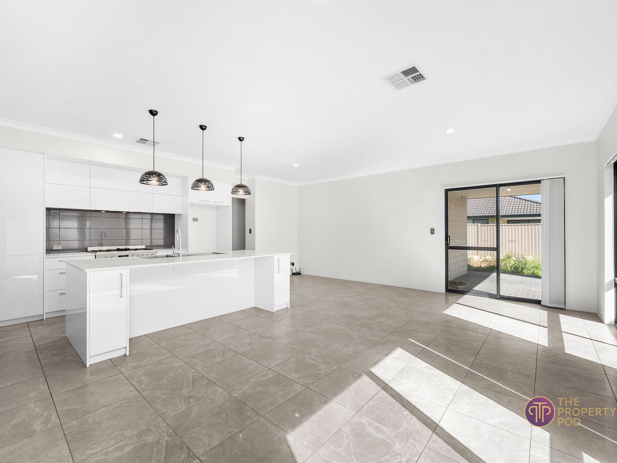 66 Lutea Loop, Hilbert