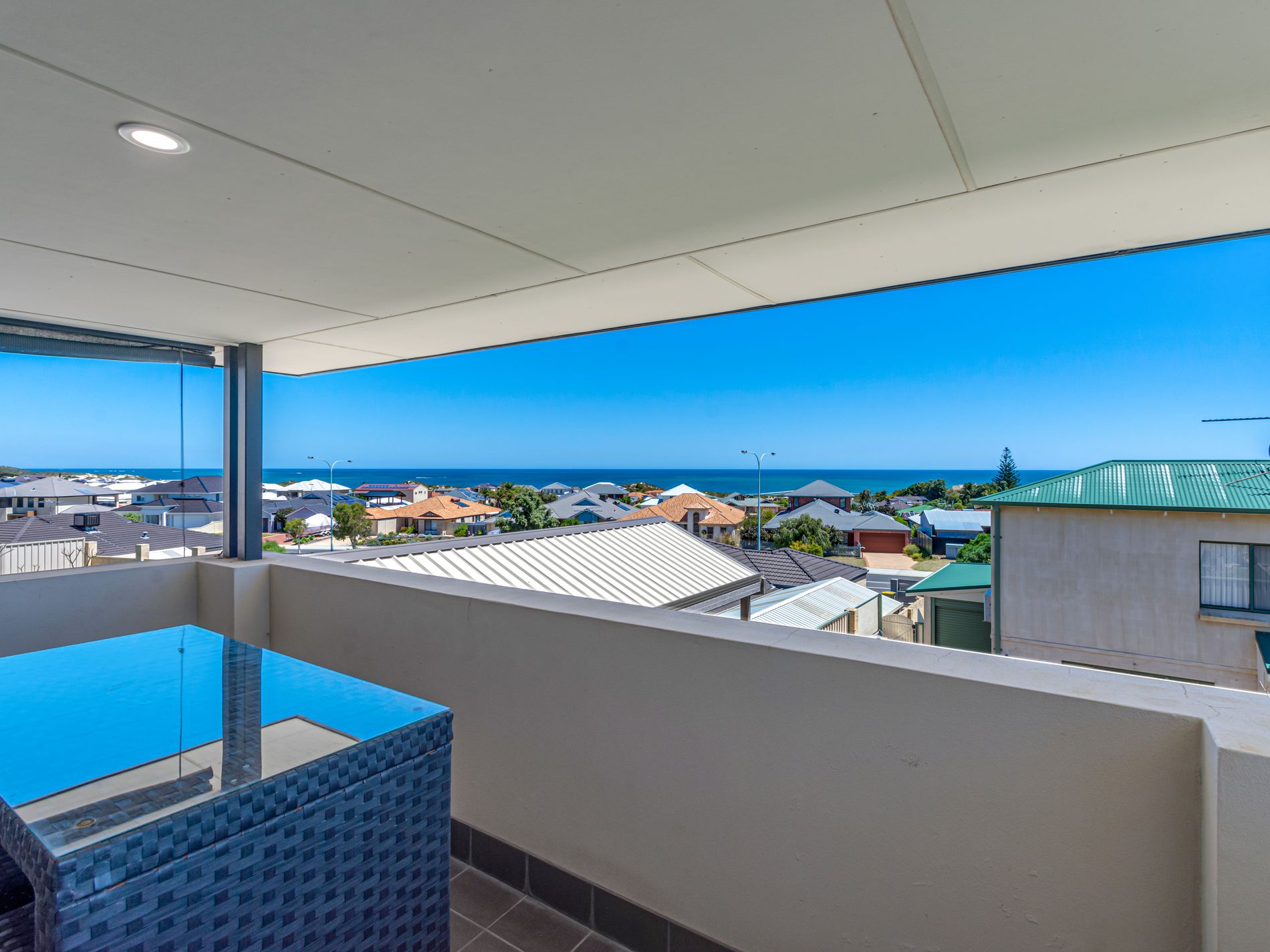 25 Flagtail Outlook, Yanchep