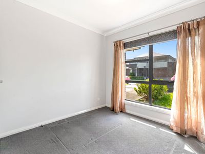 4A Siltstone Street, Gables