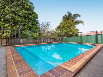 4 Pyeworth Place, Rochedale South