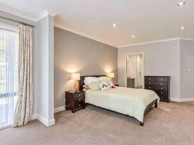 55 Braeside Road, Franklin