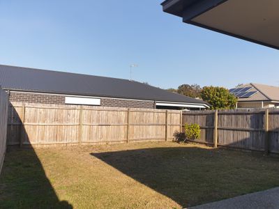 2 / 16 Derwent Street, Burpengary
