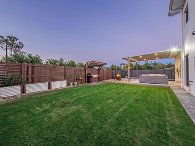41 Margaret Crescent, Wakerley
