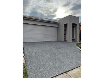 109 Moor Park Drive, Craigieburn