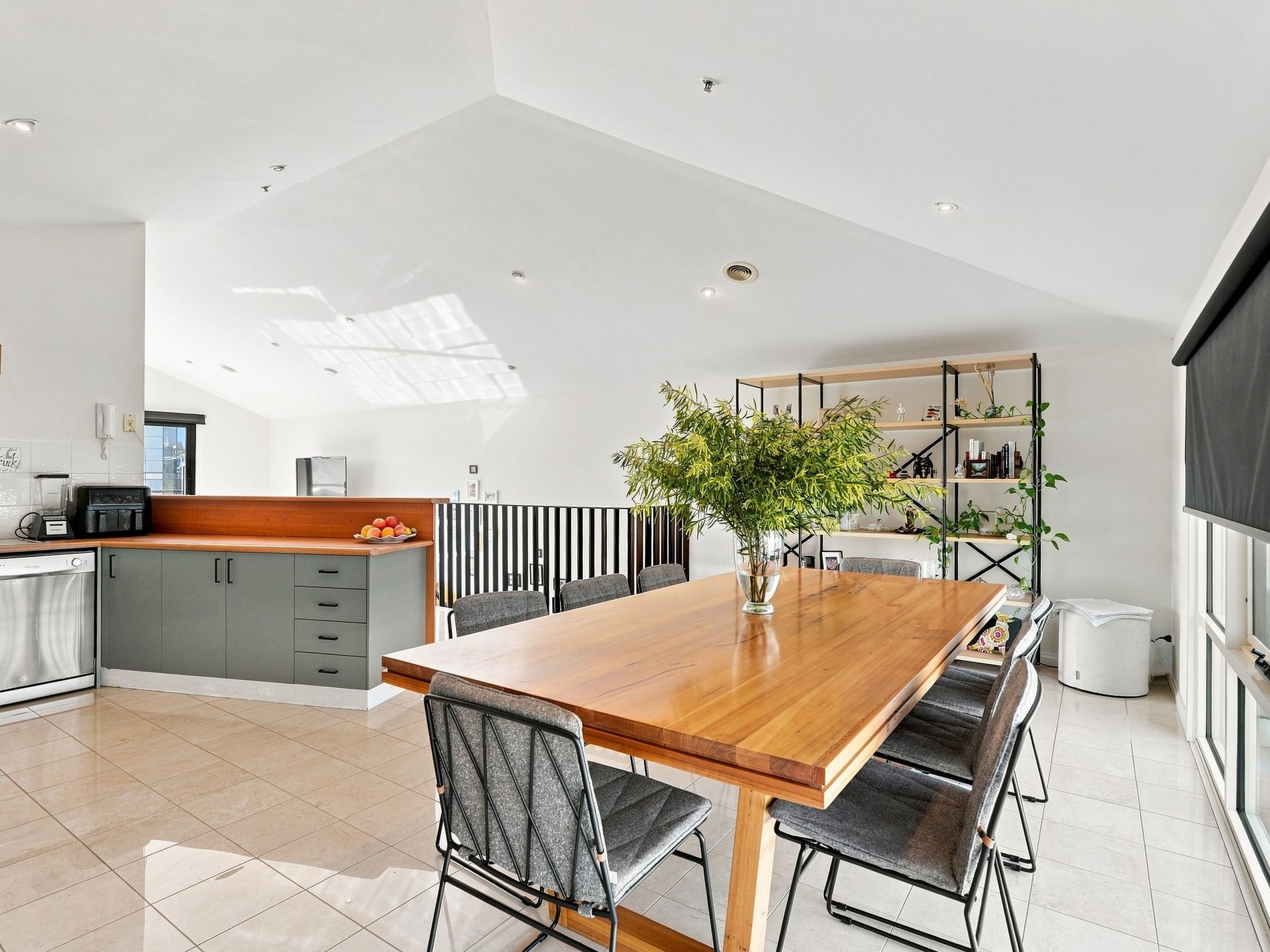 8 / 561 Spencer Street, West Melbourne