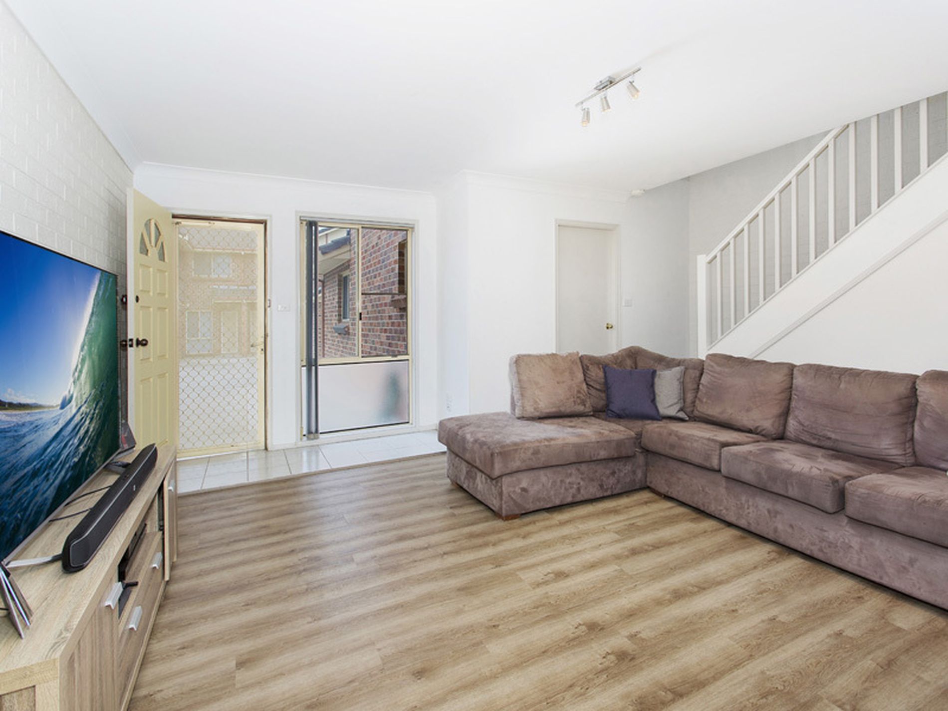 6 / 32-34 Ash Avenue, Albion Park Rail