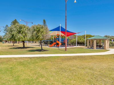 10 Rozelle View, Golden Bay