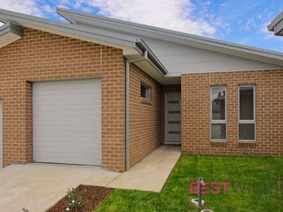 4 / 42 Wentworth Drive, Kelso